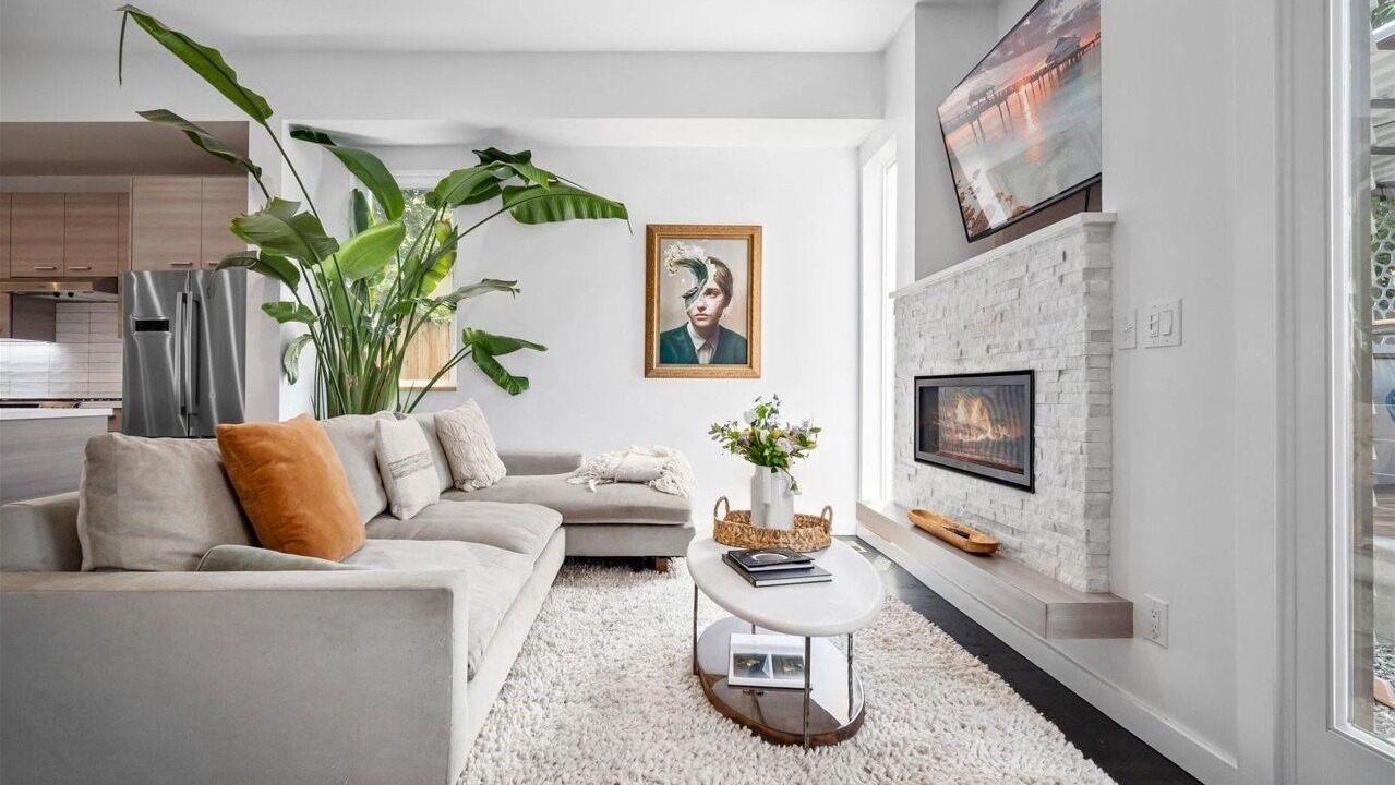 Photo of Livingroom in Sunnyside
