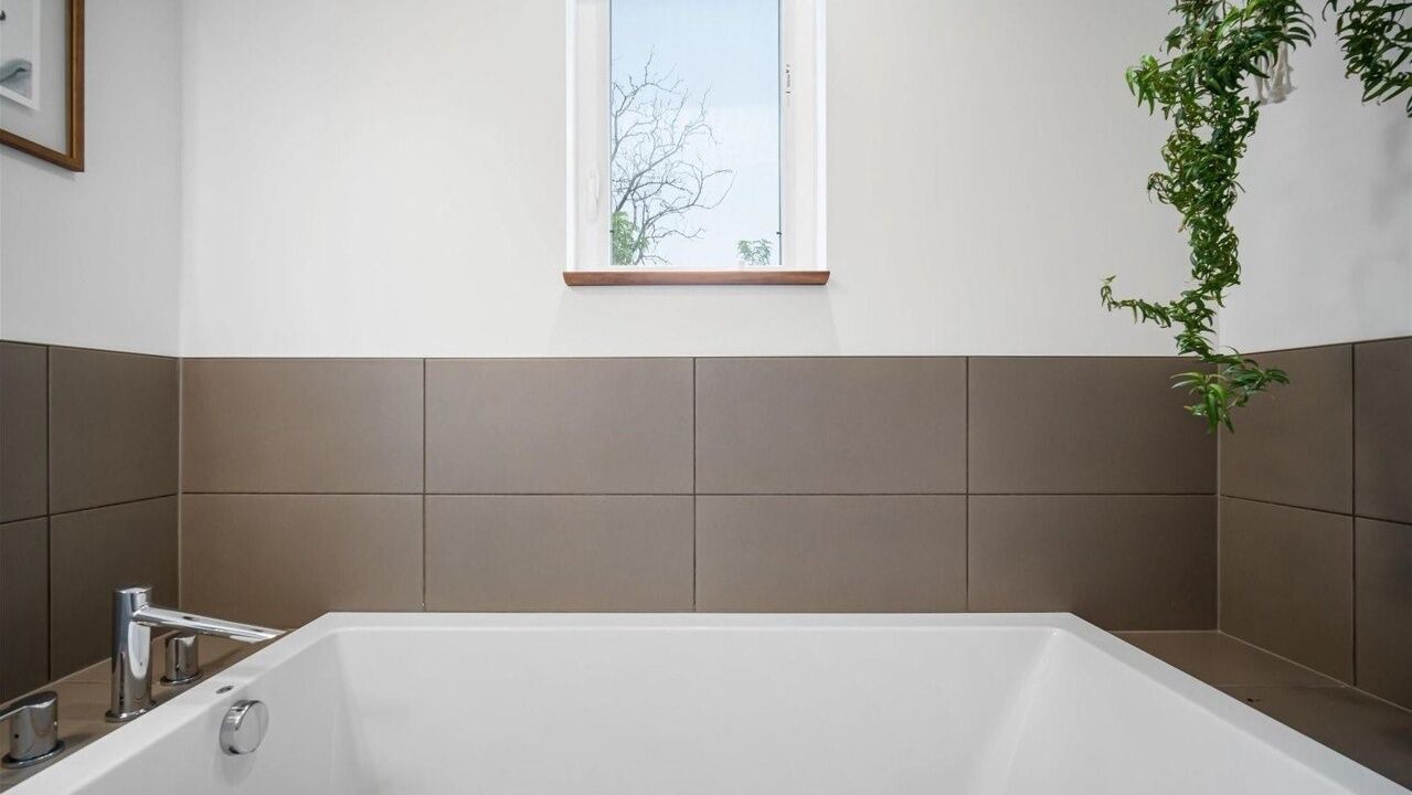 Photo of Bathroom in Sunnyside