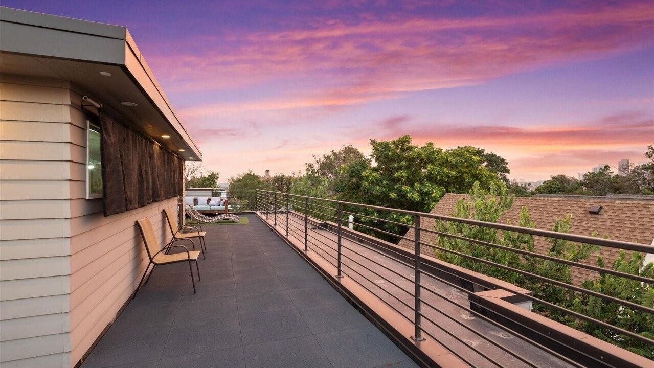 Photo of Patio Balcony in Sunnyside