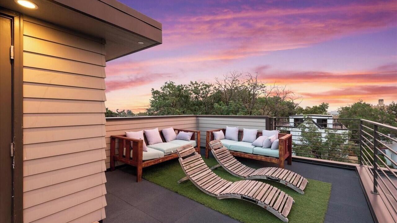 Photo of Patio Balcony in Sunnyside