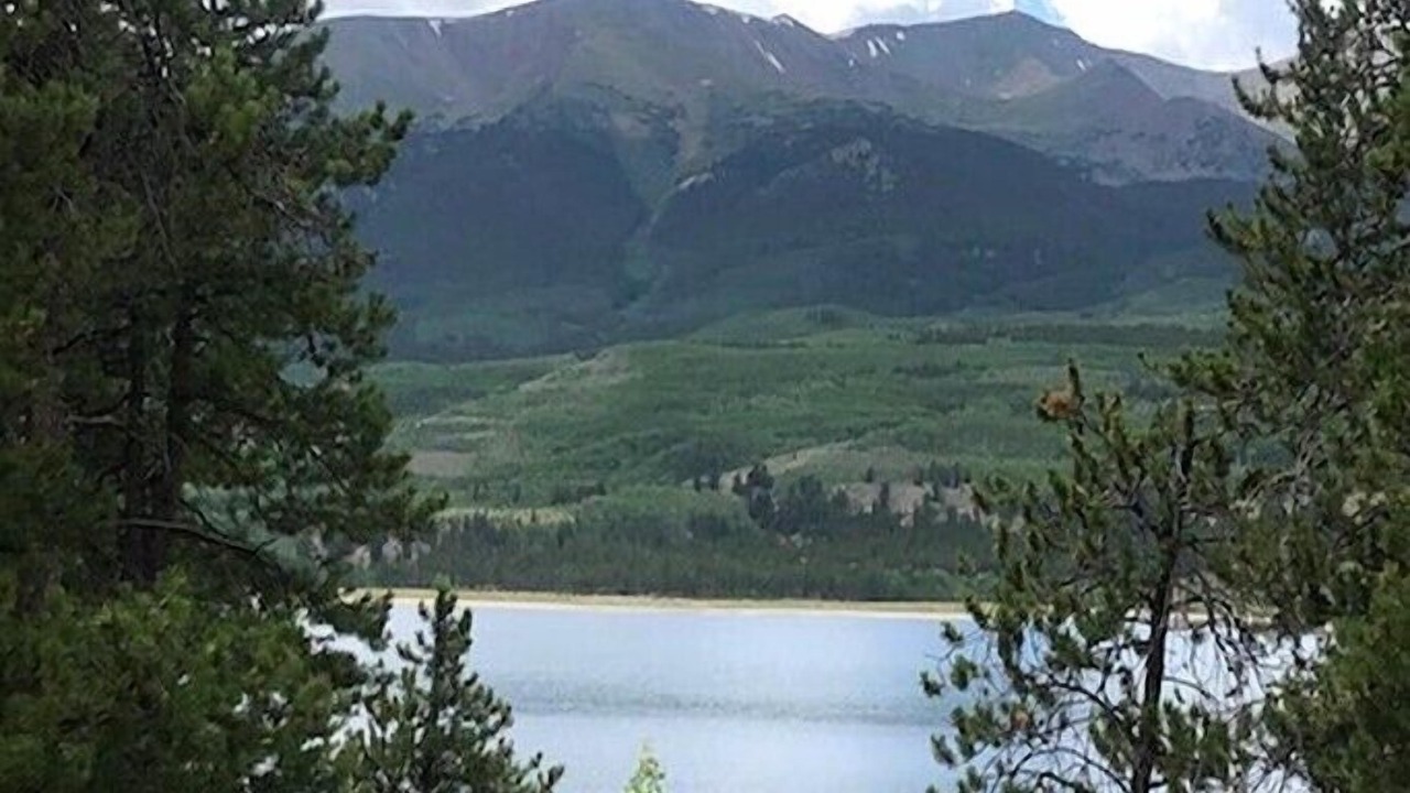 Photo of Others in Twin Lakes