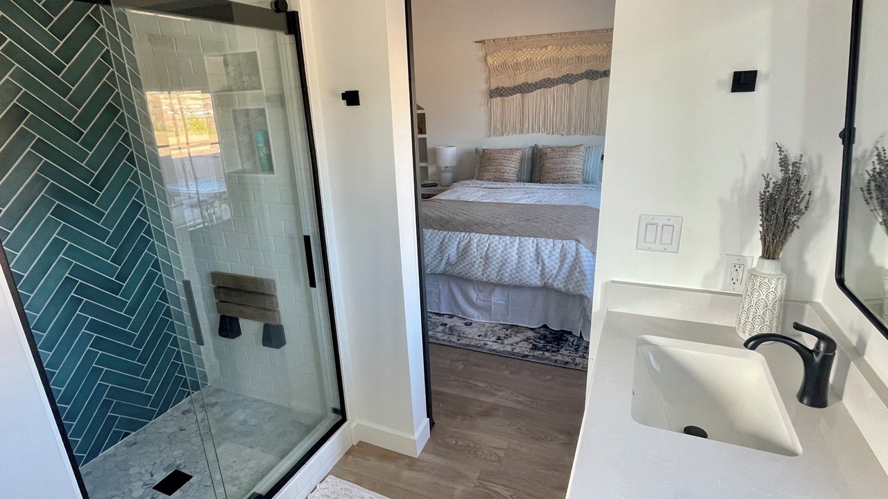 Photo of Bathroom in Palisade