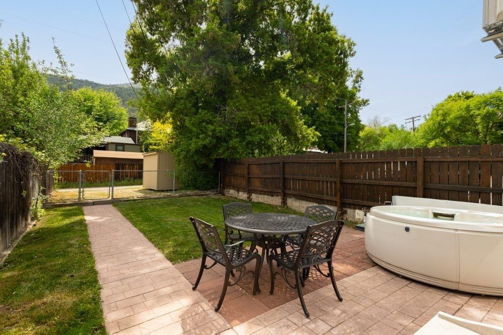 Photo of Outdoor in Glenwood Springs