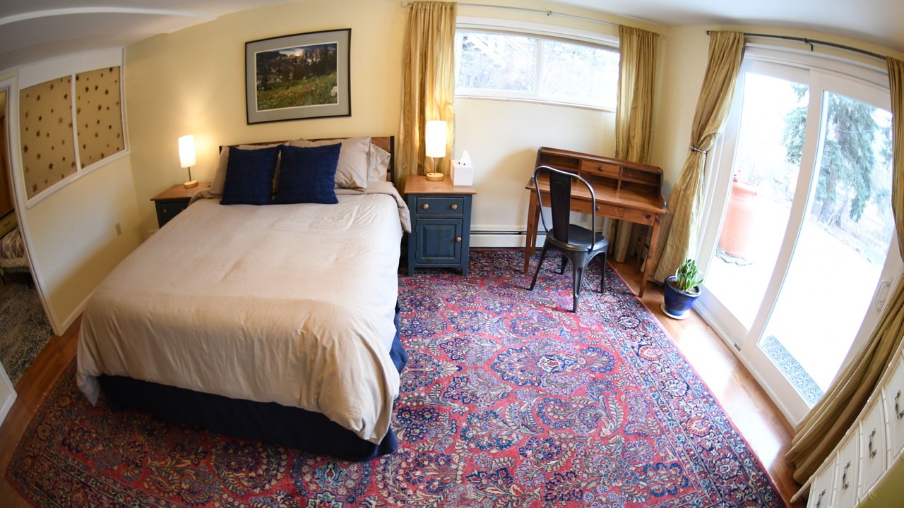 Photo of Bedroom in Golden