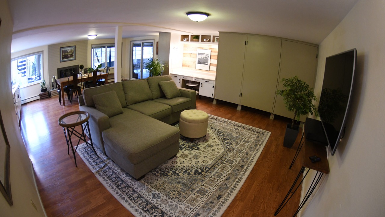 Photo of Livingroom in Golden