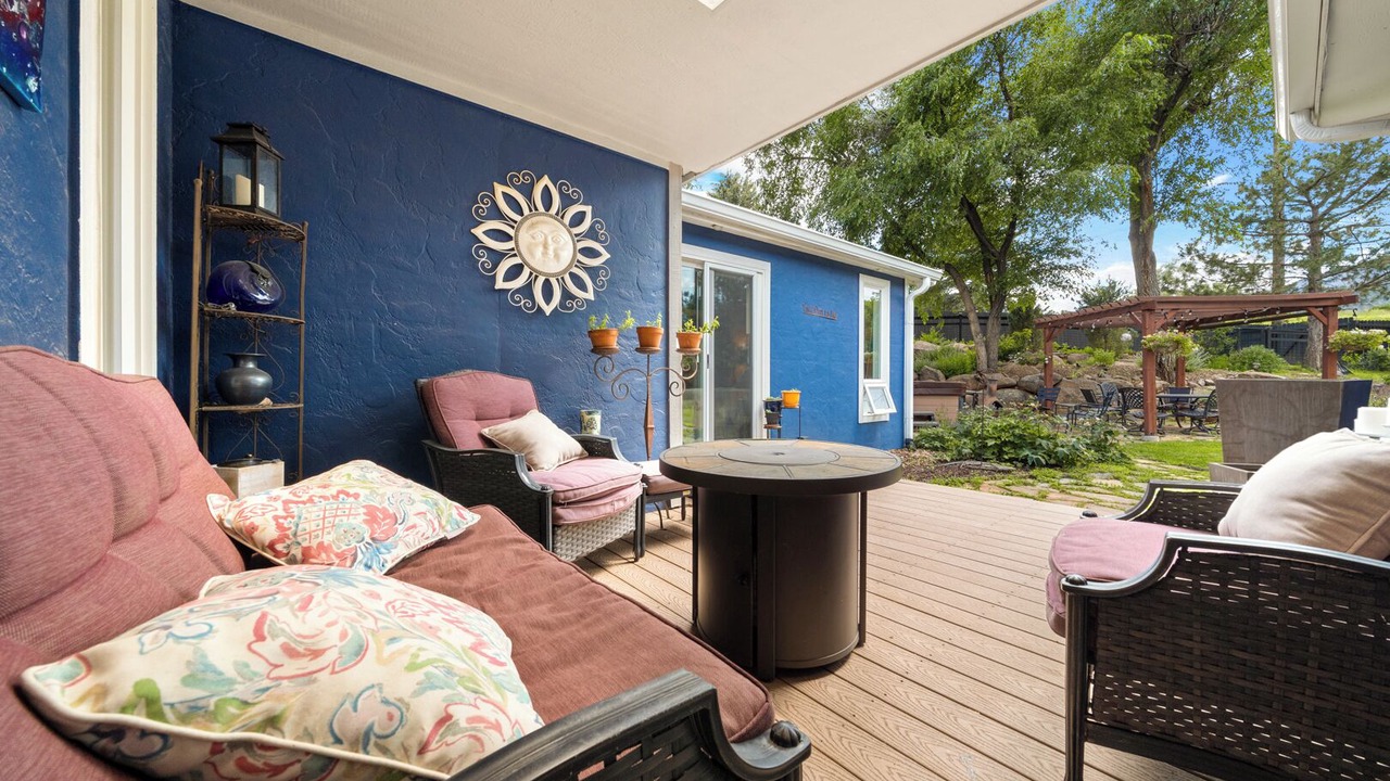 Photo of Patio Balcony in Skyway