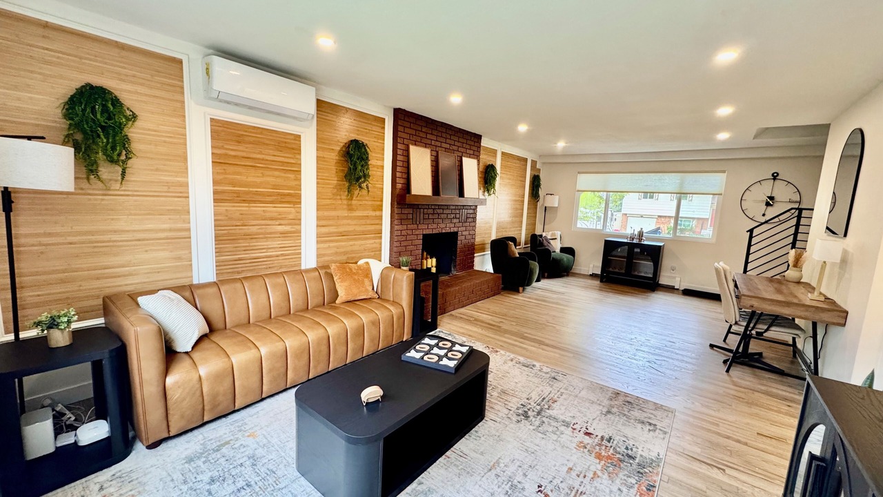 Photo of Livingroom in Northwest Arvada