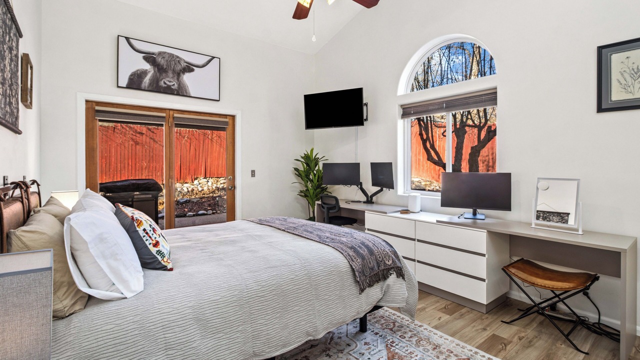 Photo of Bedroom in Glenwood Springs