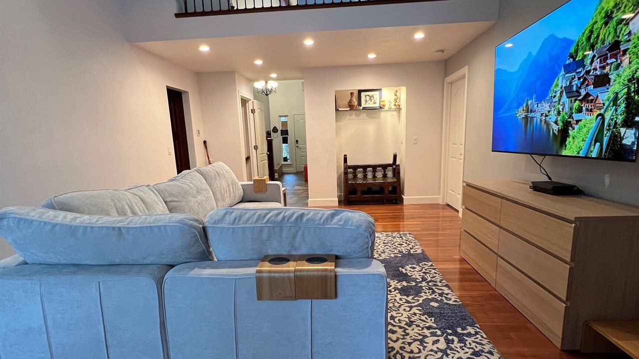 Photo of Livingroom in Englewood