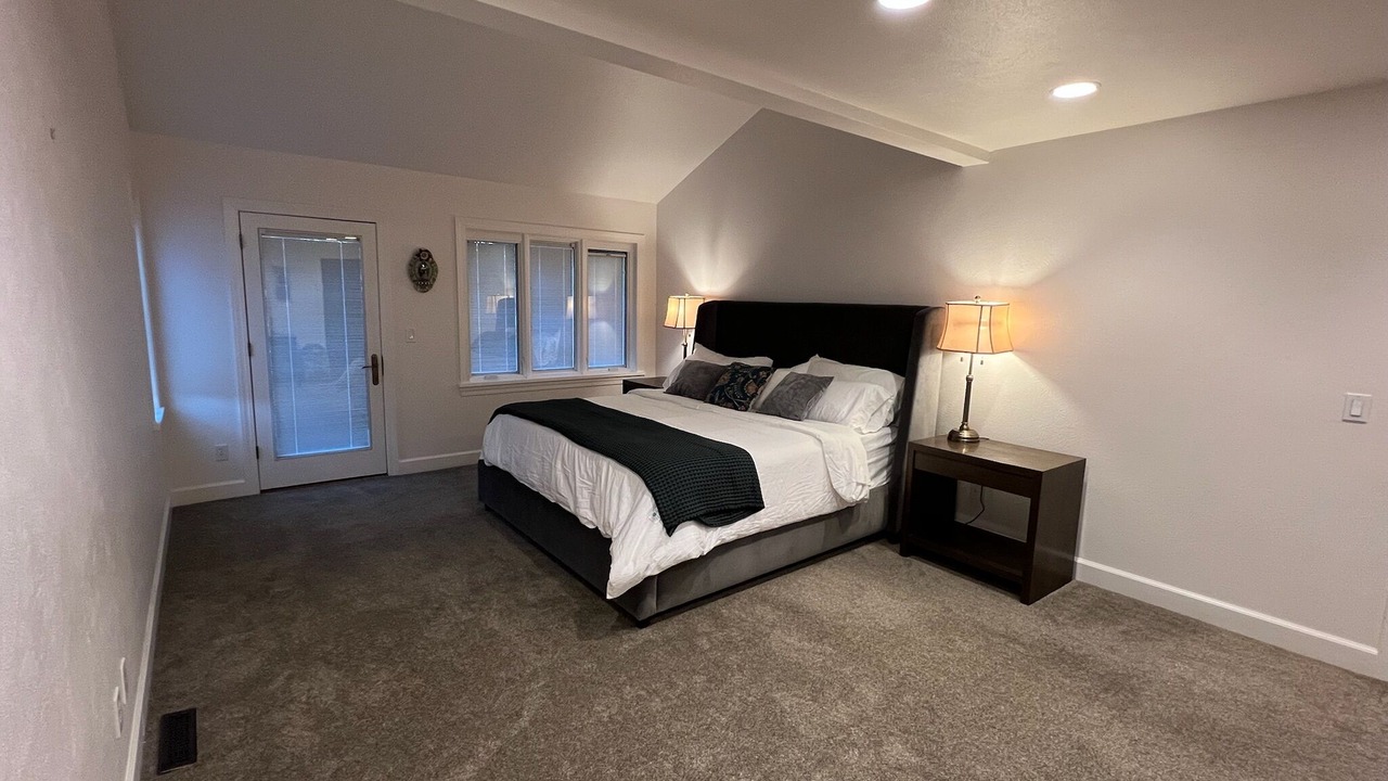 Photo of Bedroom in Englewood