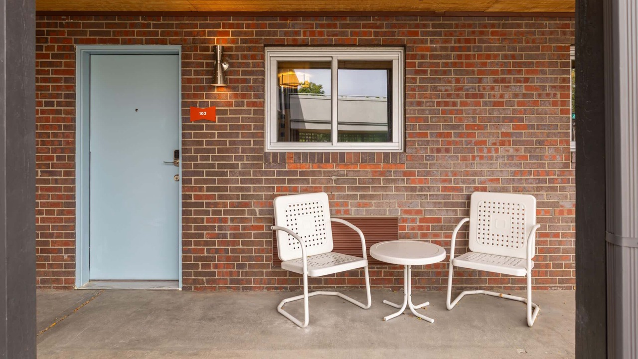 Photo of Patio Balcony in Hale