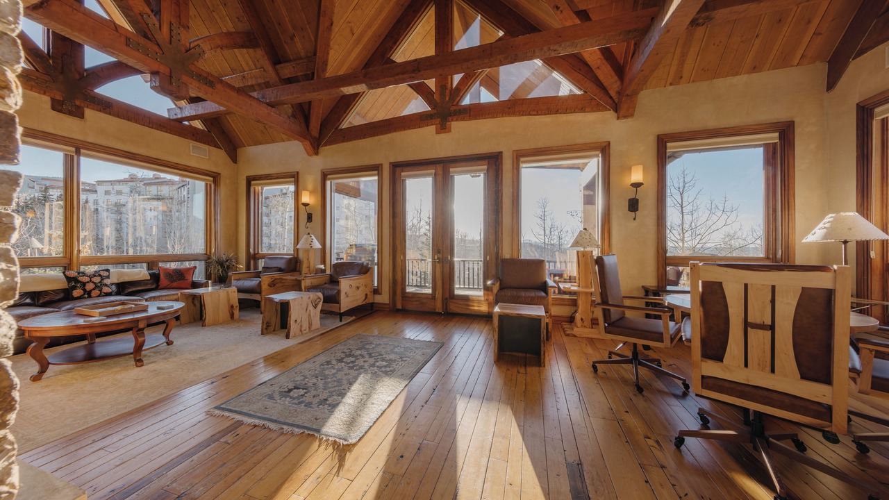 Photo of Livingroom in Mountain Village