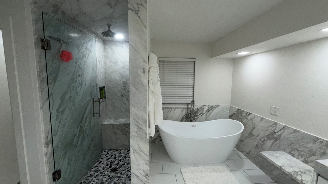 Photo of Bathroom in Aurora