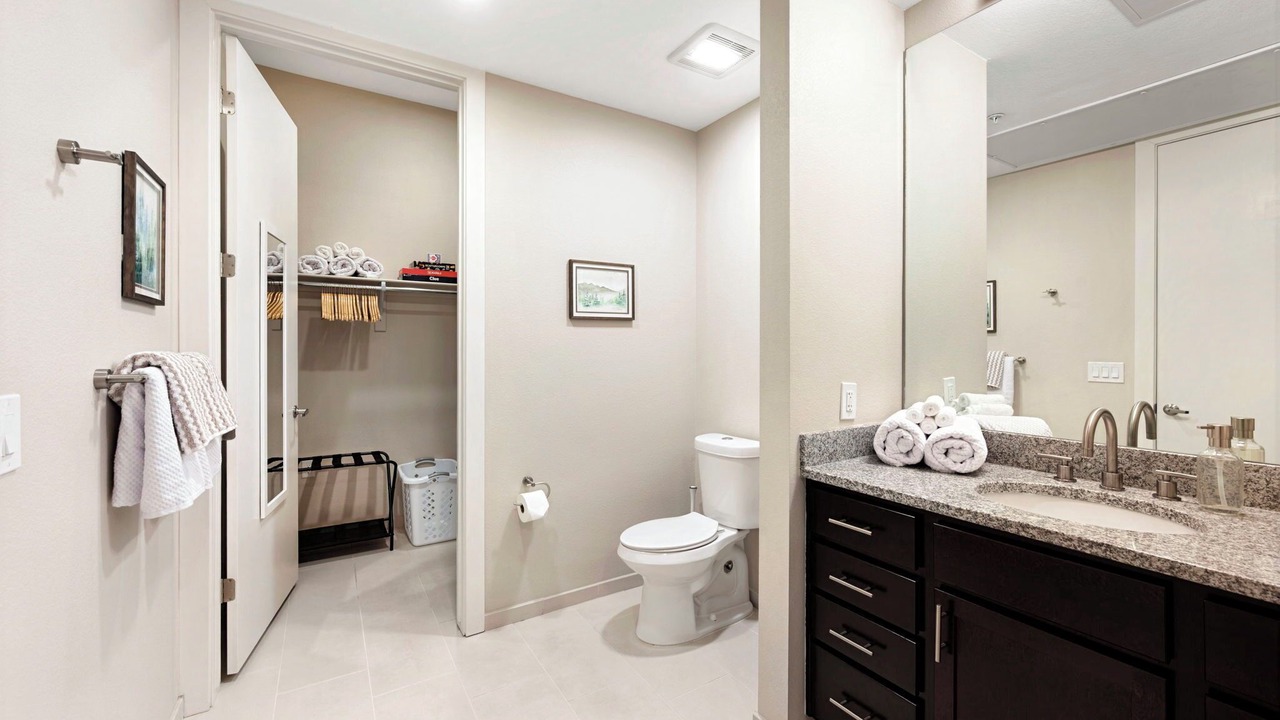 Photo of Bathroom in Golden