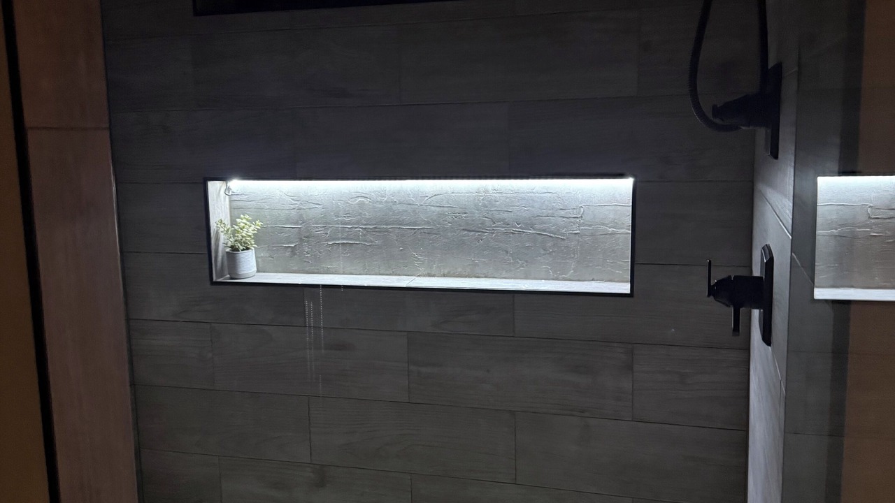 Photo of Bathroom in Loma