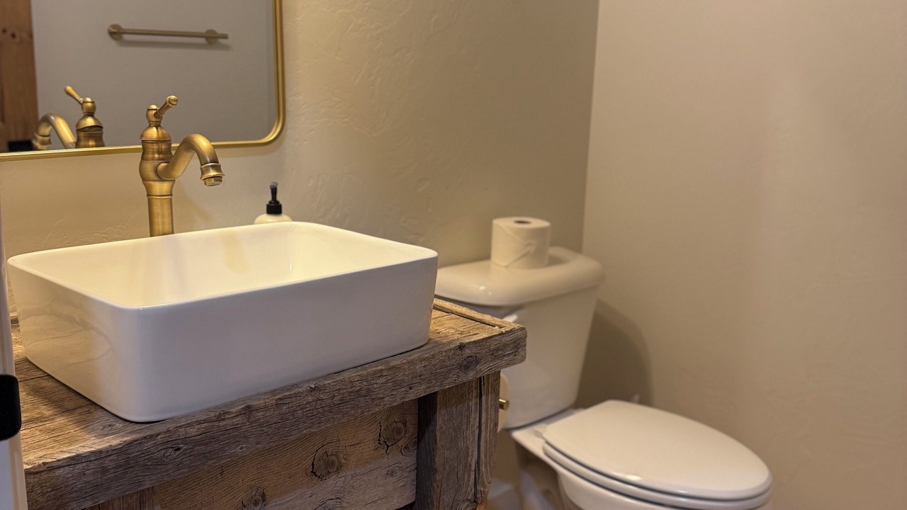 Photo of Bathroom in Loma