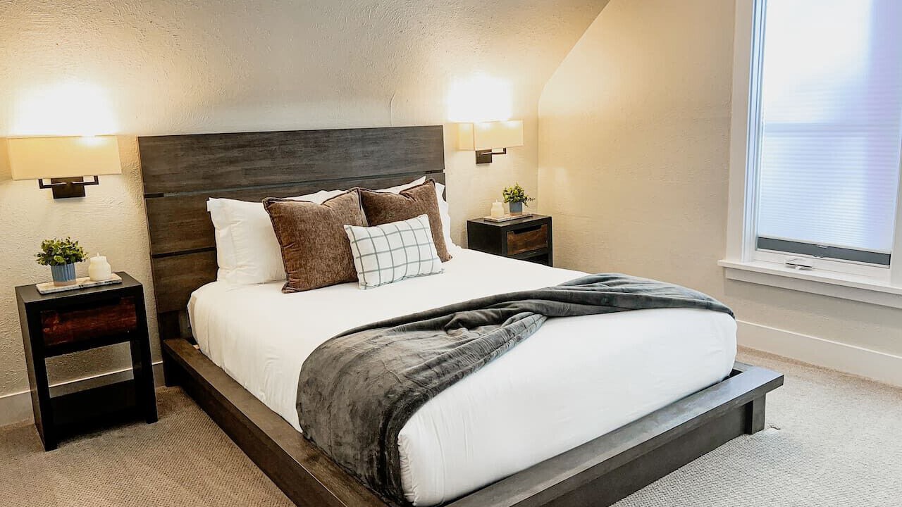 Photo of Bedroom in Mapleton Hill