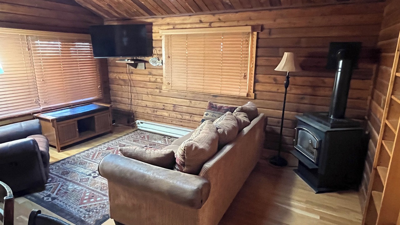 Photo of Livingroom in Almont