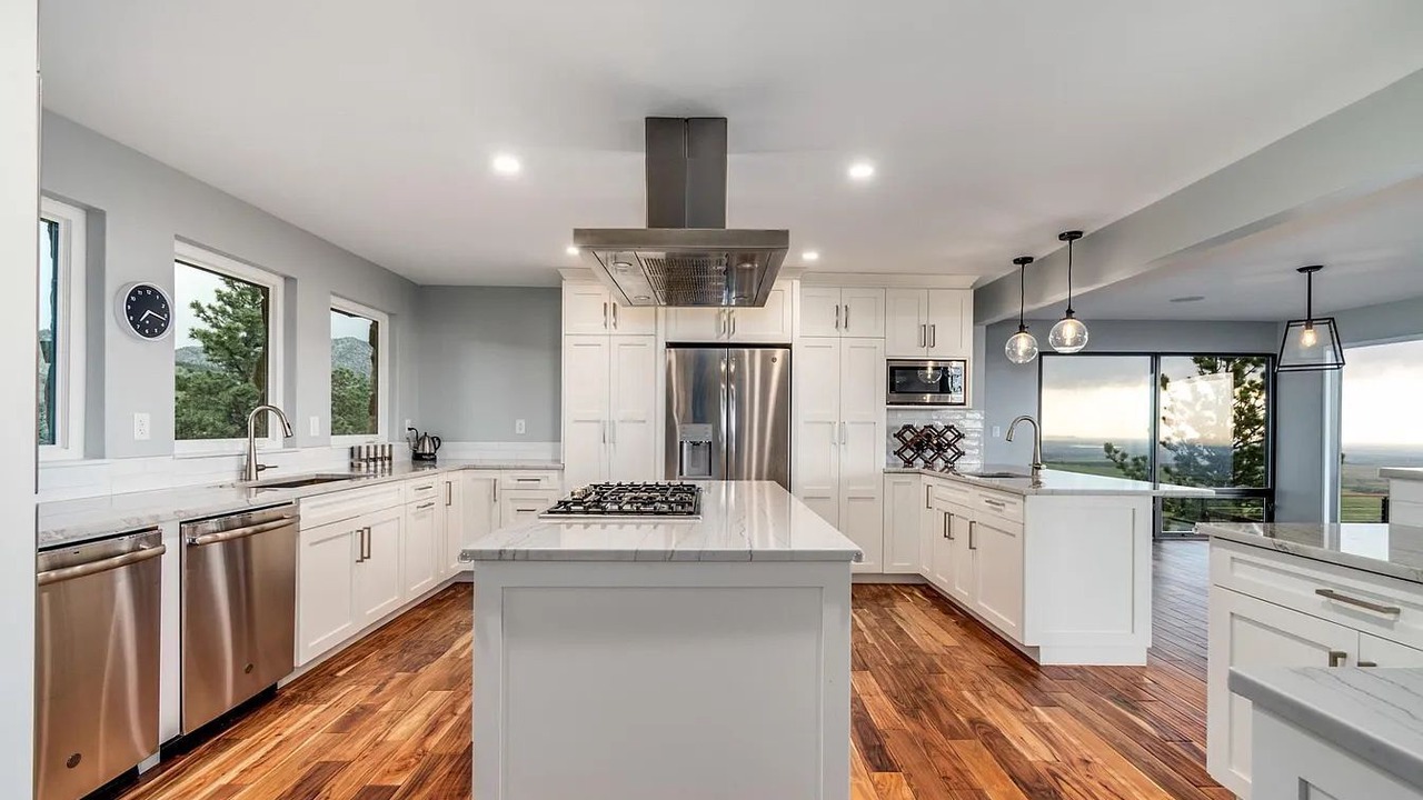 Photo of Kitchen in Golden