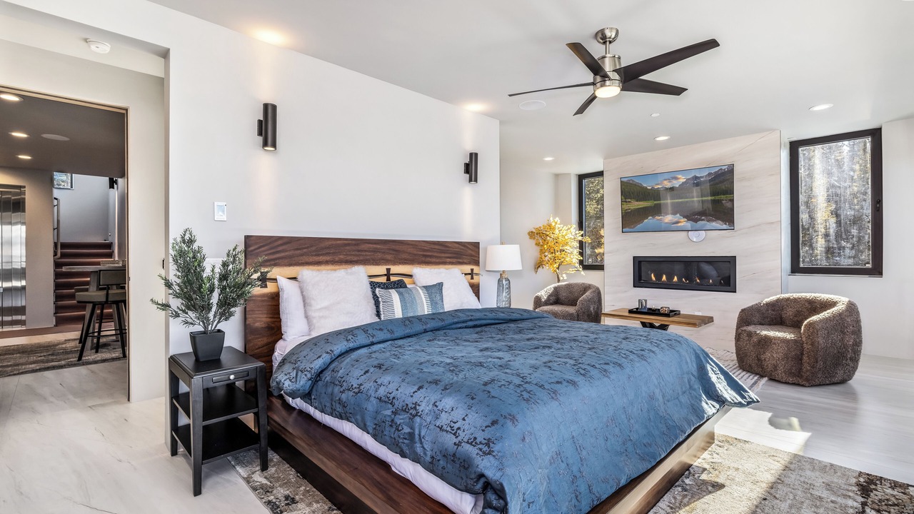 Photo of Livingroom in Baldy Mountain