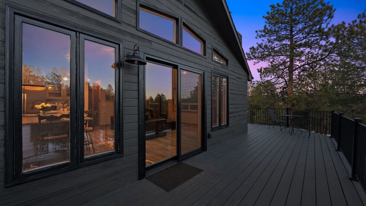 Photo of Outdoor in Pine