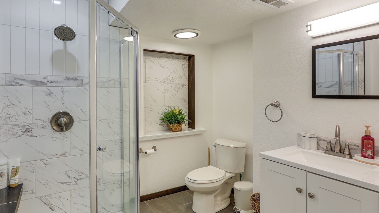 Photo of Bathroom in Green Valley Ranch
