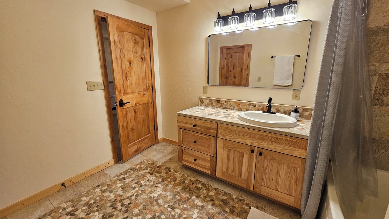 Photo of Bathroom in Twin Lakes