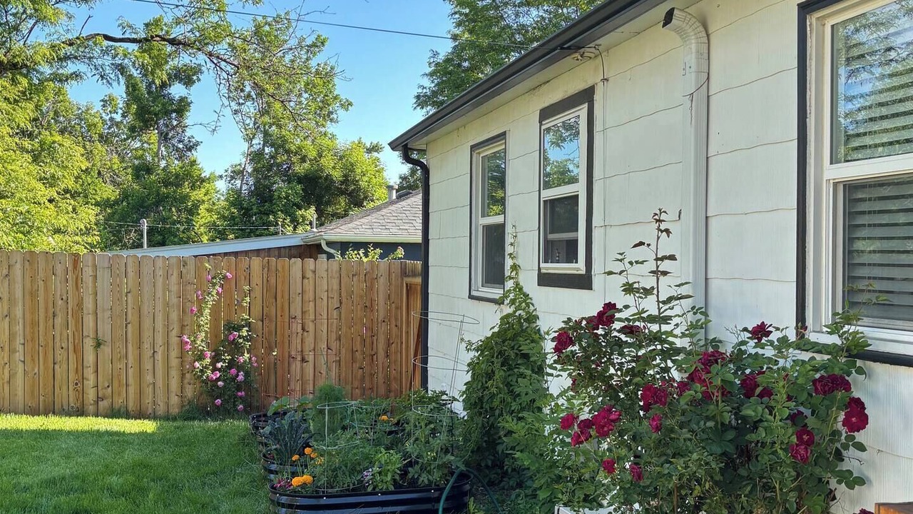 Photo of Outdoor in Englewood