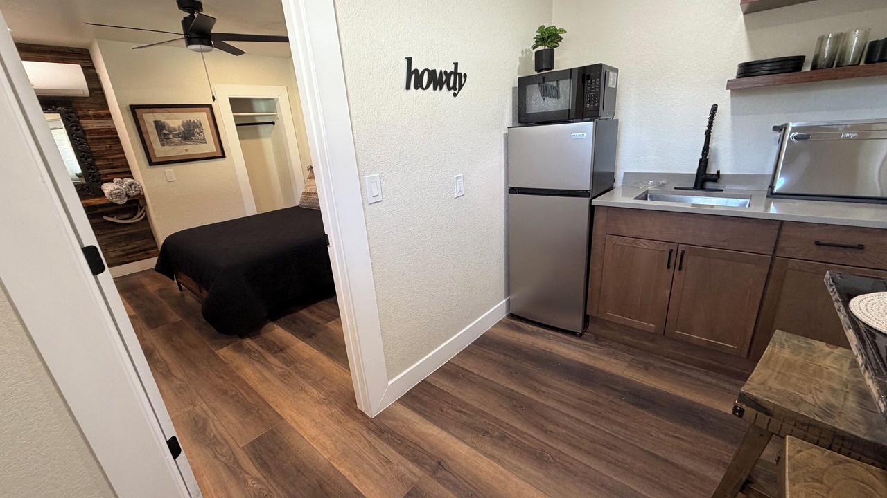 Photo of Bedroom in Columbine
