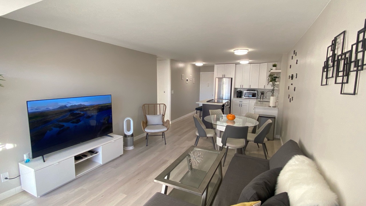 Photo of Livingroom in Hale