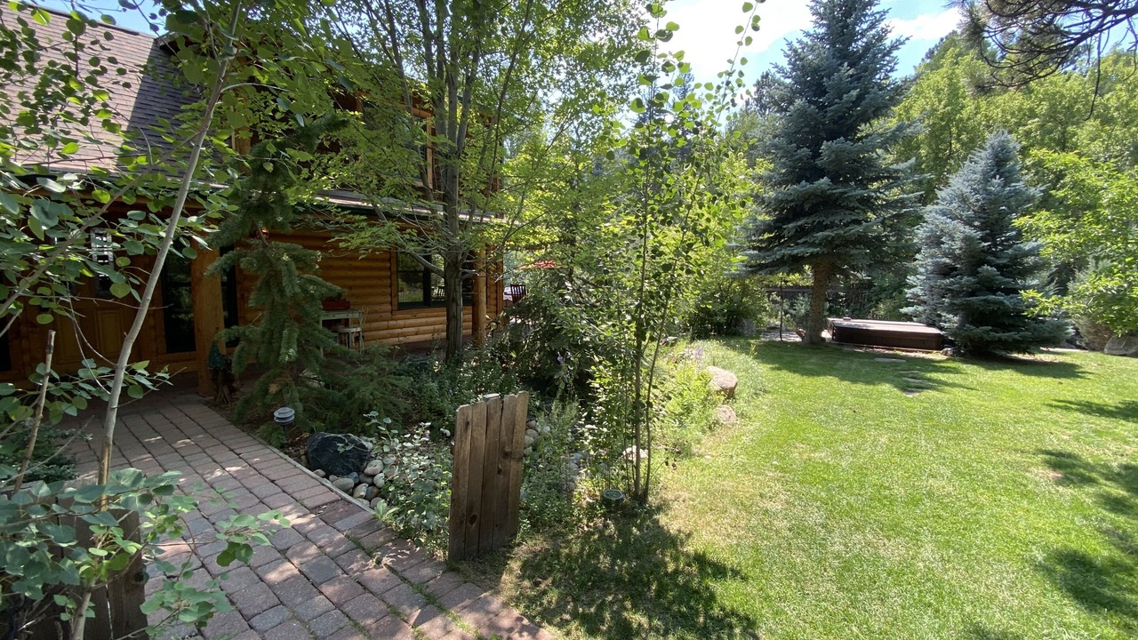 Photo of Outdoor in Evergreen