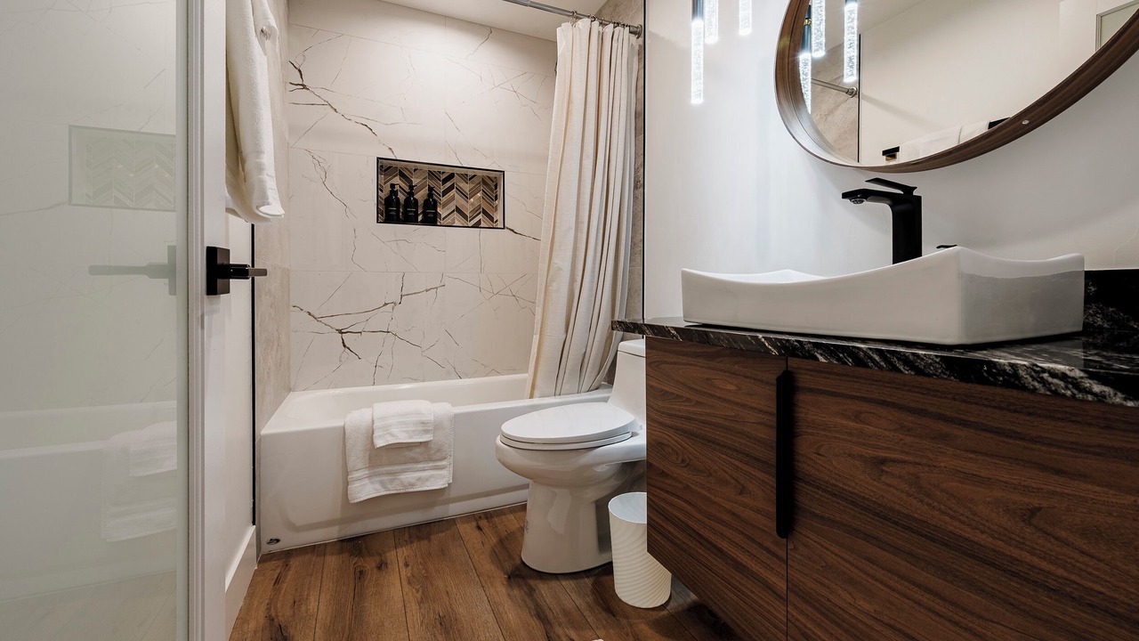 Photo of Bathroom in Sunnyside