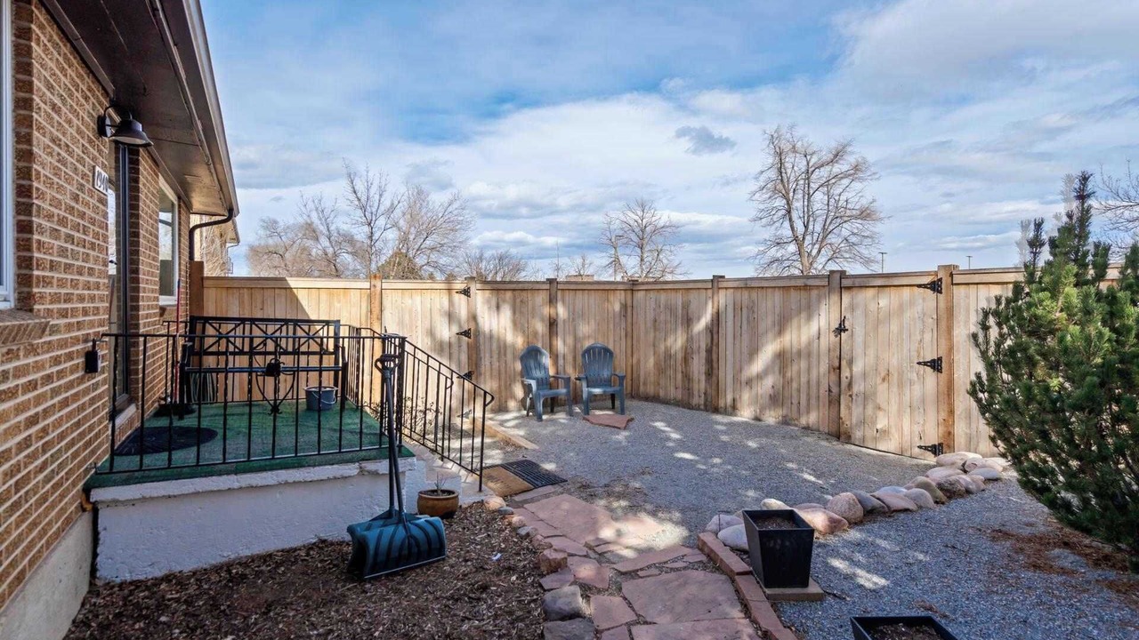 Photo of Patio Balcony in Broadmoor