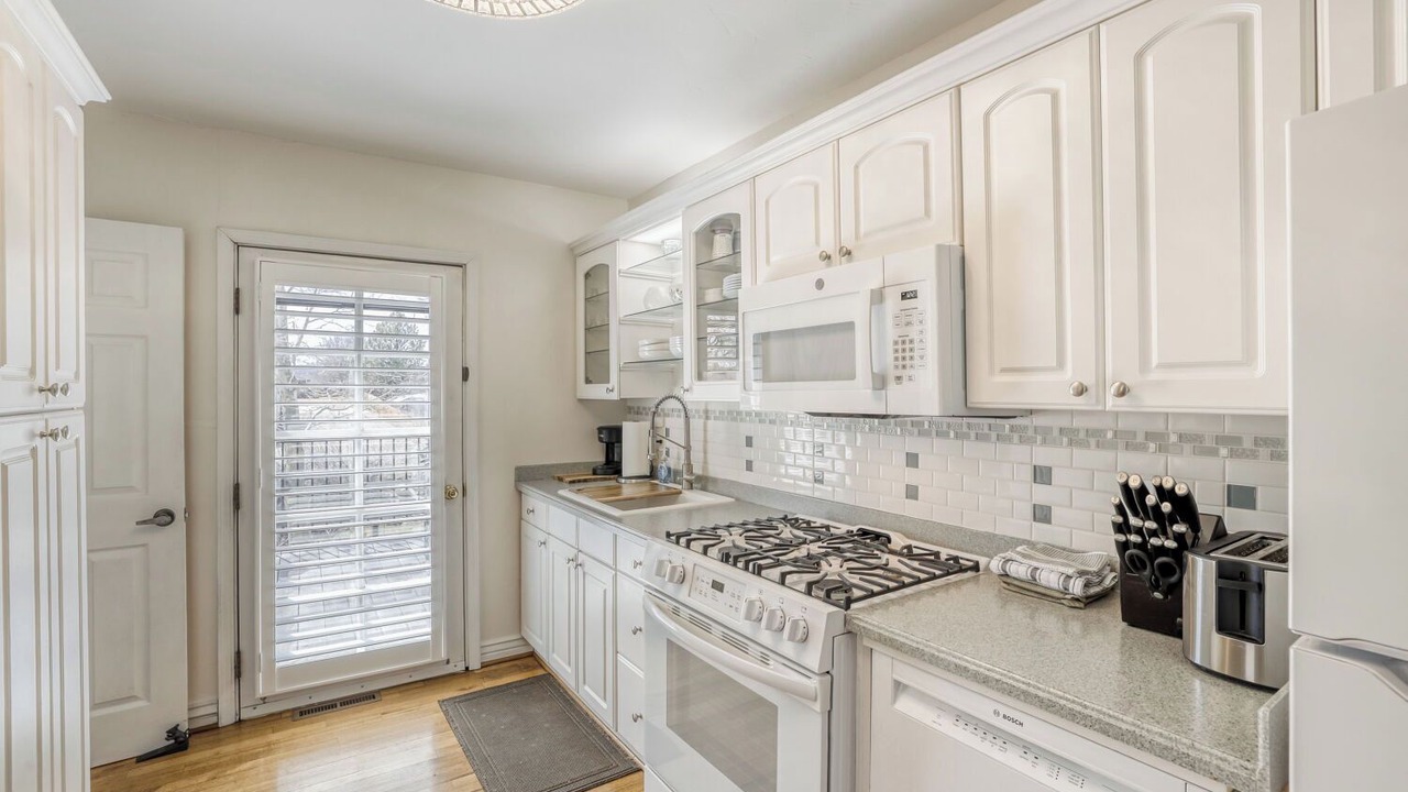 Photo of Kitchen in Ken Caryl
