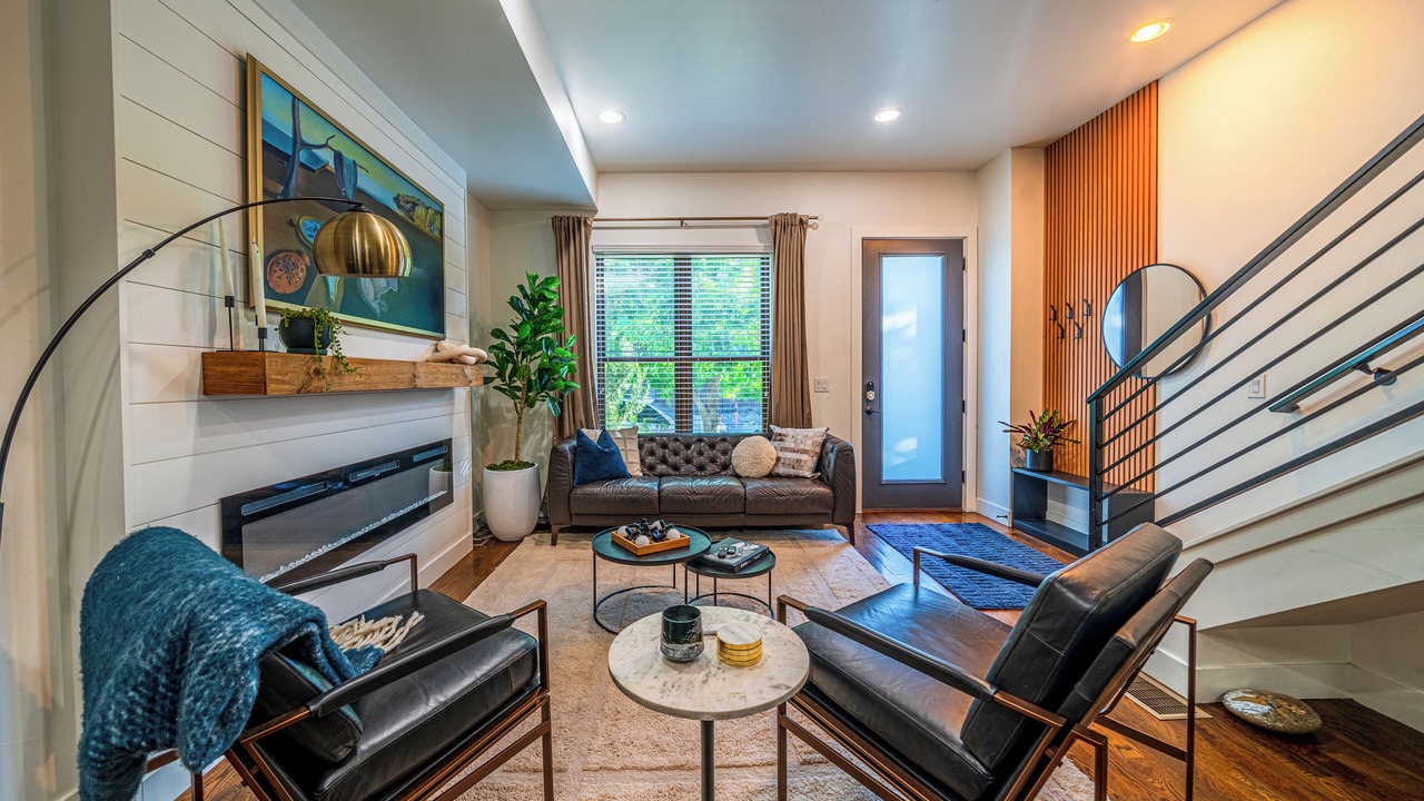 Photo of Livingroom in Curtis Park
