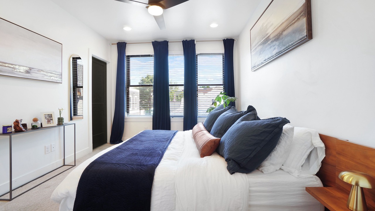 Photo of Bedroom in Curtis Park