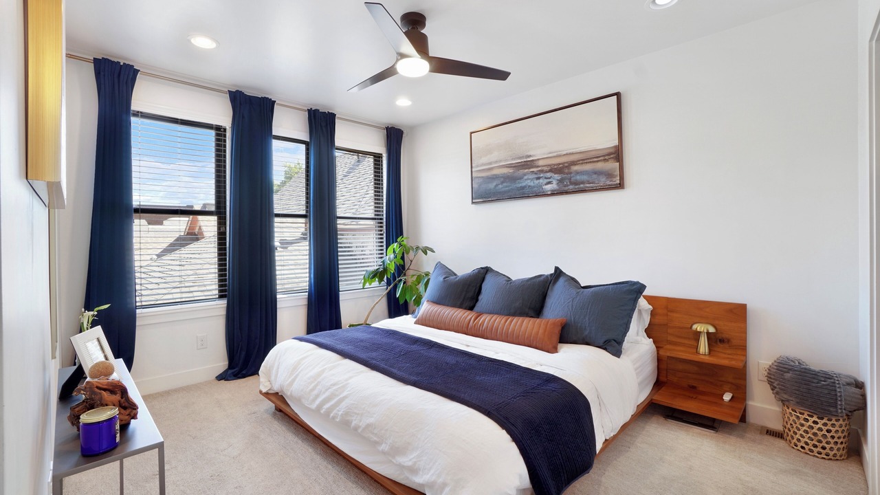 Photo of Bedroom in Curtis Park