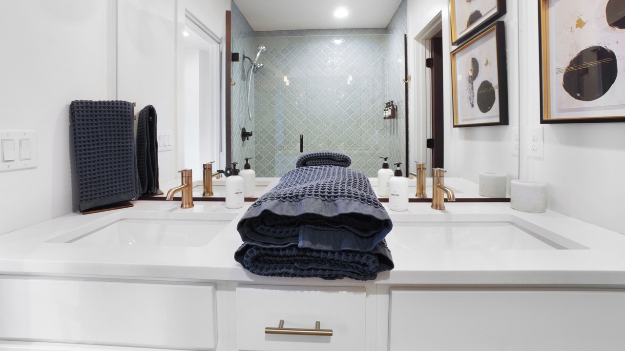 Photo of Bathroom in Curtis Park