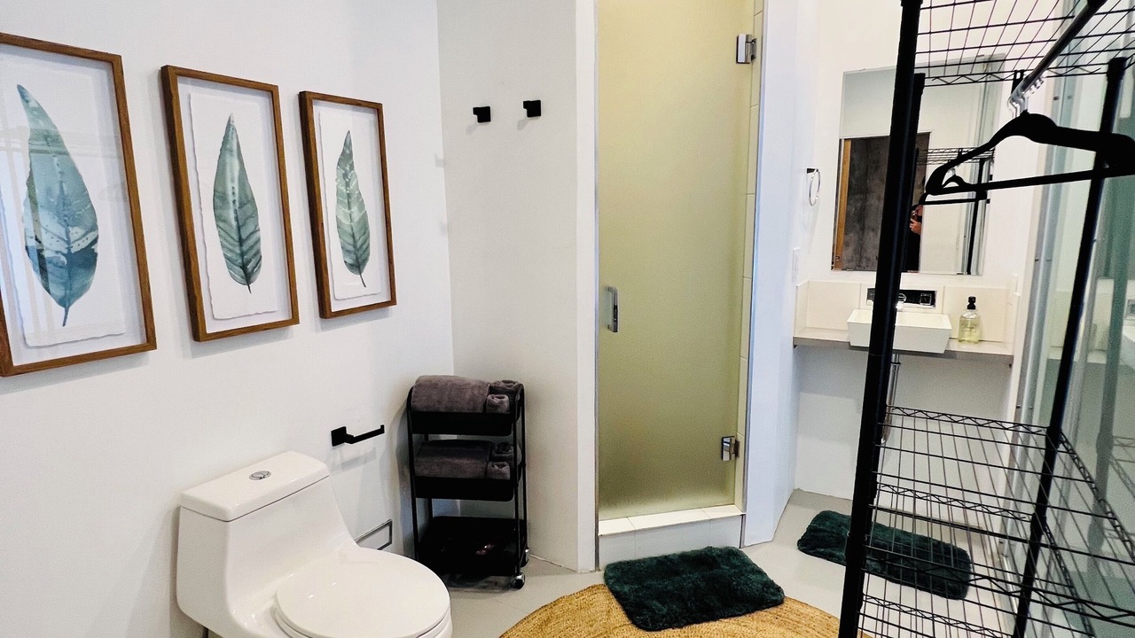 Photo of Bathroom in Curtis Park