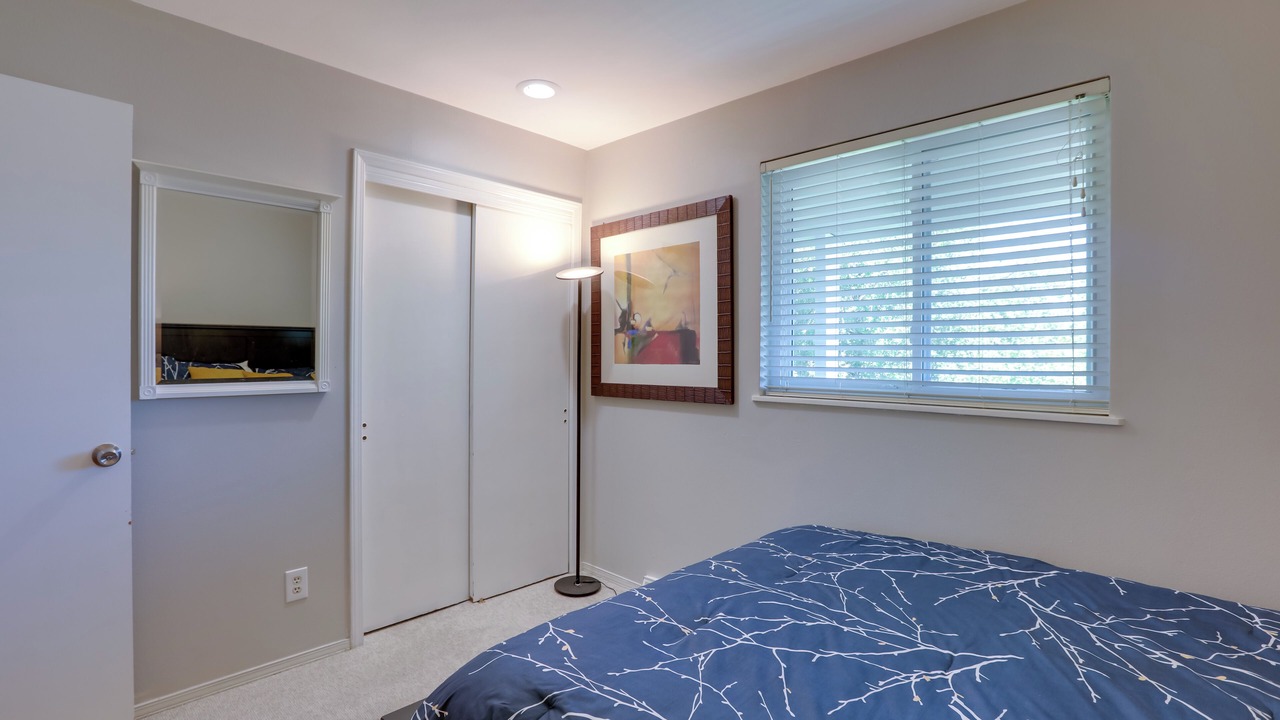 Photo of Bedroom in Columbine Valley