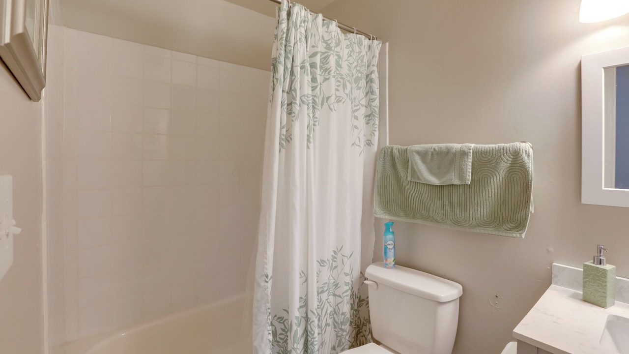 Photo of Bathroom in Columbine Valley