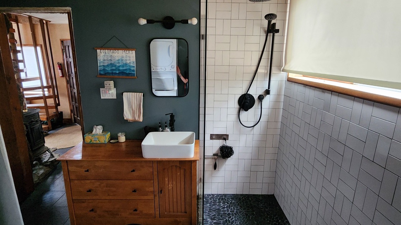 Photo of Bathroom in Bailey