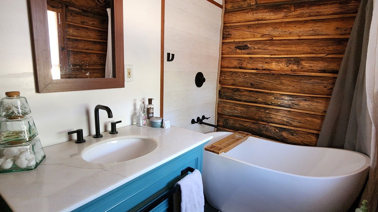 Photo of Bathroom in Bailey