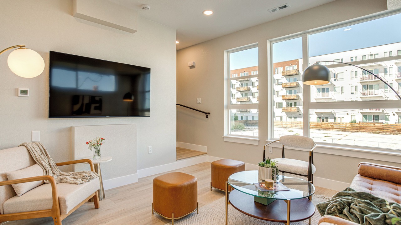 Photo of Livingroom in University Hills