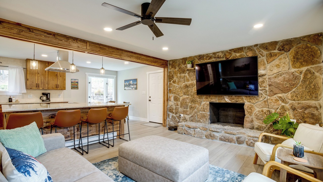 Photo of Bedroom in Evergreen