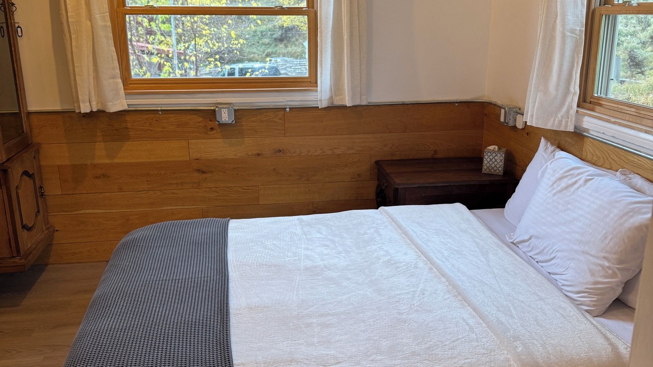 Photo of Bedroom in Meeker