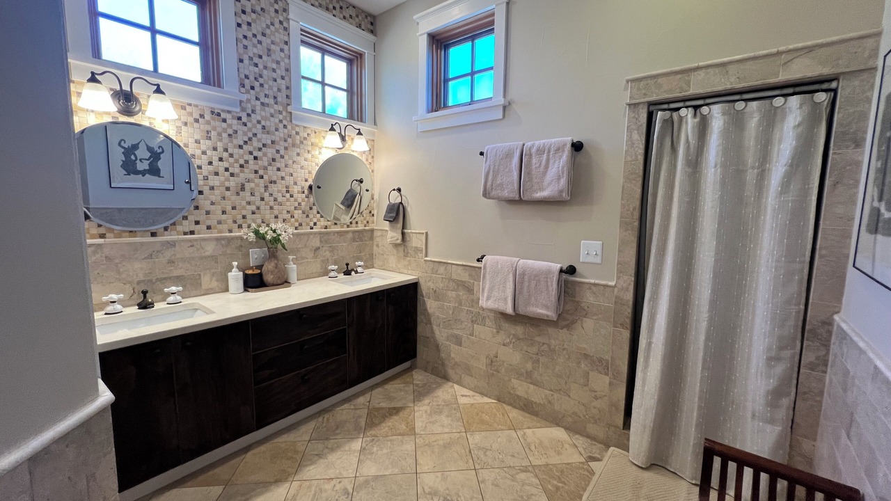 Photo of Bathroom in Old North Boulder