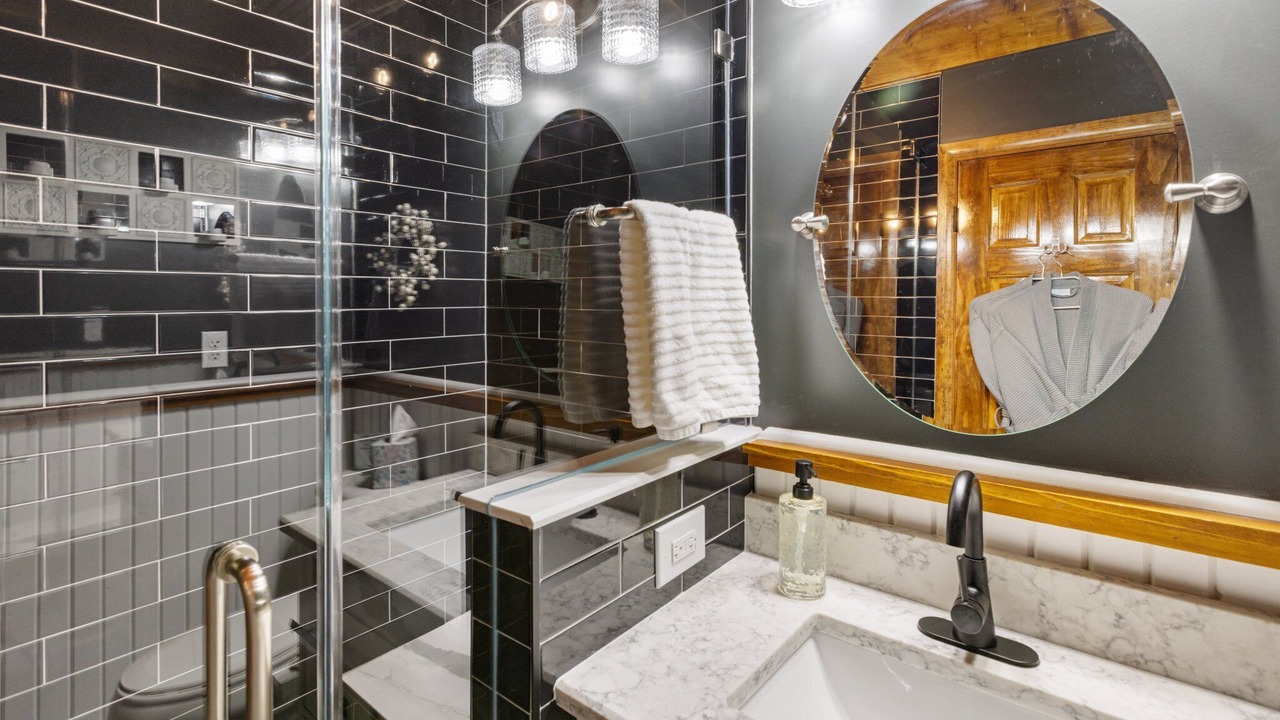 Photo of Bathroom in Cascade-Chipita Park