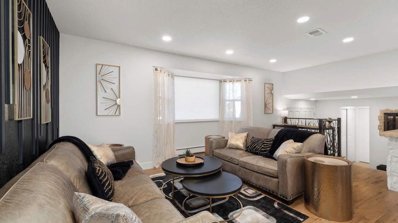 Photo of Livingroom in Littleton