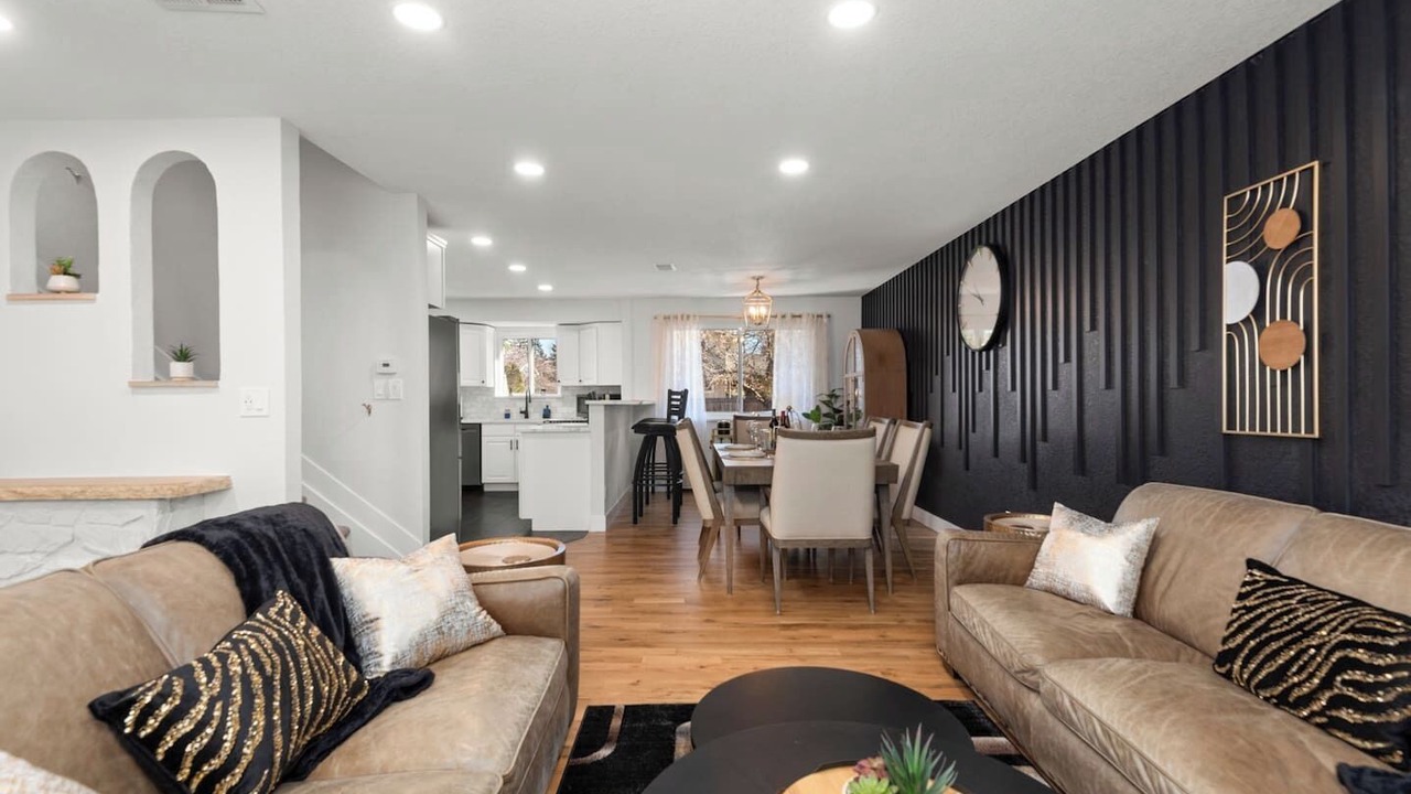 Photo of Livingroom in Littleton